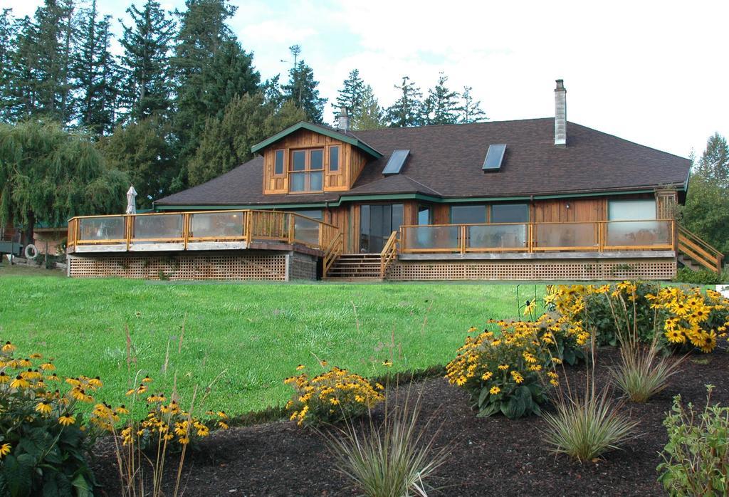 Beach House Bed And Breakfast Courtenay Exterior foto